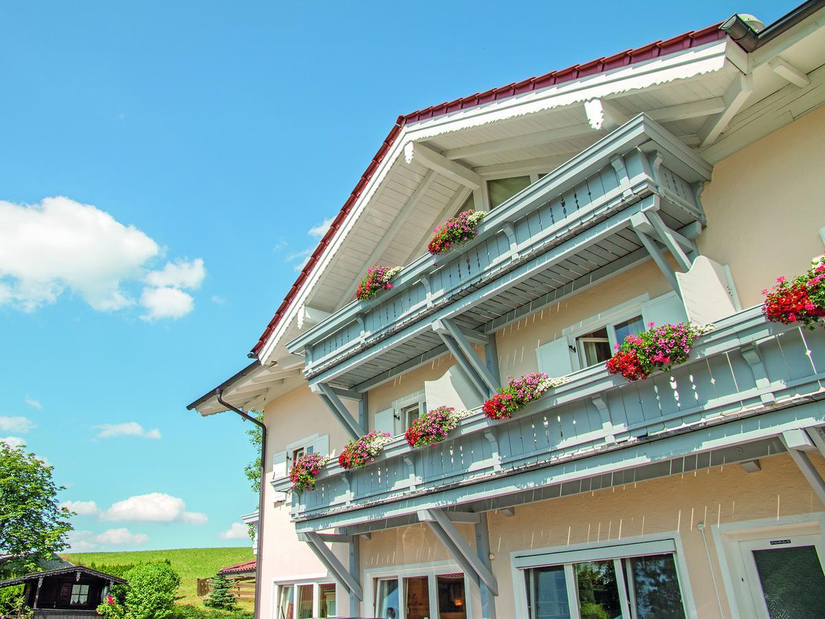 Hotel Garni Alpenblick Bergen  Exterior photo